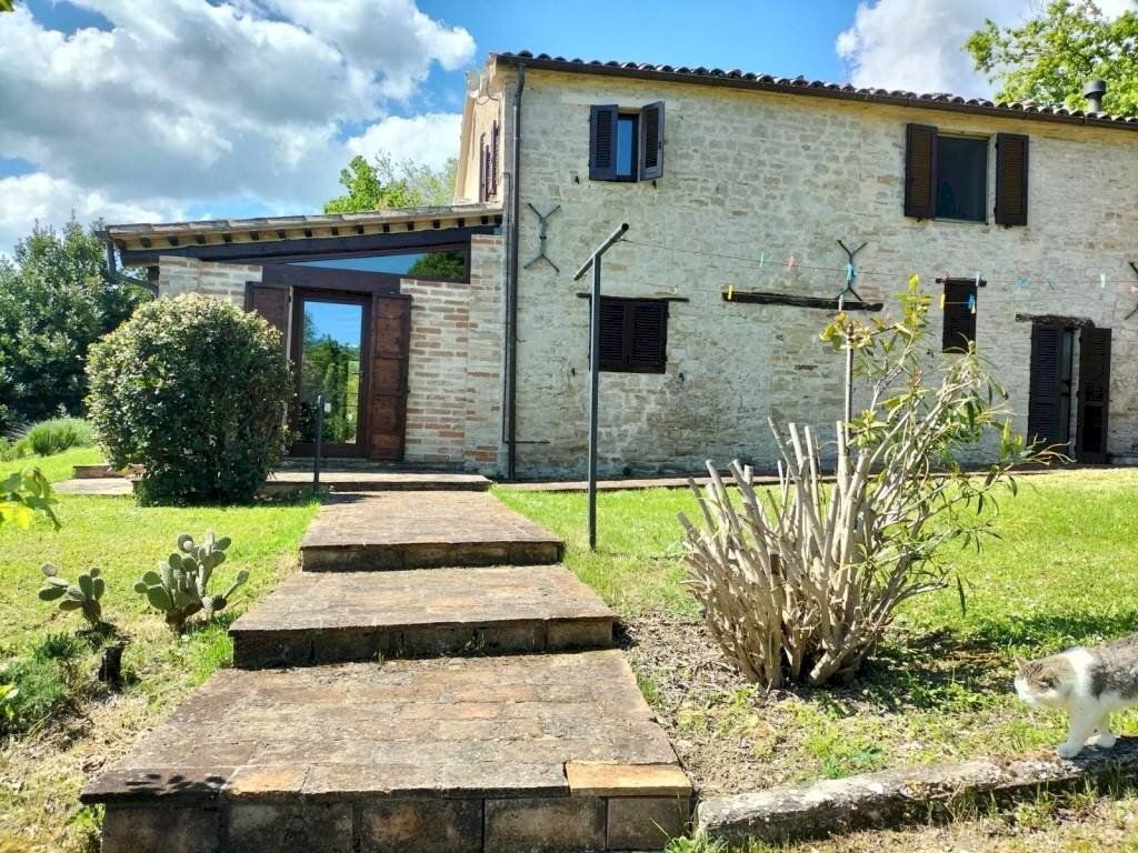 Facciata - Rustico via San Michele, 10, Cupramontana - foto 3