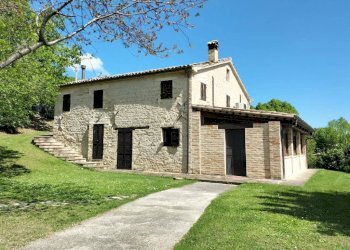 Facciata - Rustico via San Michele, 10, Cupramontana - foto 1