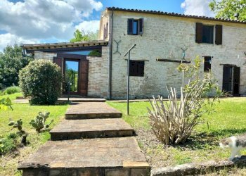 Facciata - Rustico via San Michele, 10, Cupramontana - foto 3