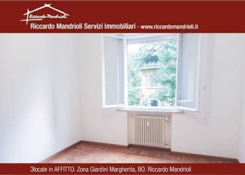 Camera da letto - Trilocale via Santa Chiara, Bologna (zona Colli) - foto 1