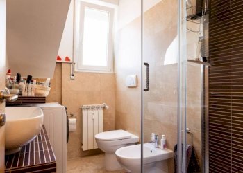 Bagno - Trilocale via Attio Labeone, 50, Roma - foto 26