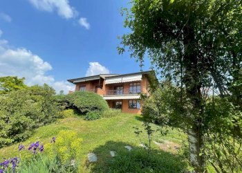 Giardino - Quadrilocale via Nino Costa, 6, Chieri - foto 4