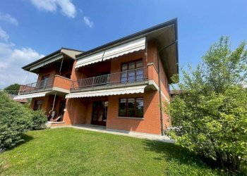 Facciata - Quadrilocale via Nino Costa, 6, Chieri - foto 5