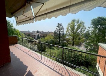 Terrazzo - Quadrilocale via Nino Costa, 6, Chieri - foto 8