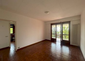 Soggiorno - Quadrilocale via Nino Costa, 6, Chieri - foto 10