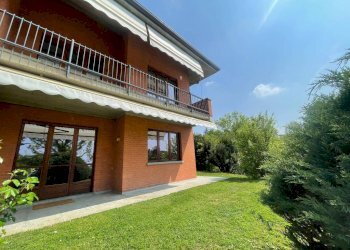 Giardino - Quadrilocale via Nino Costa, 6, Chieri - foto 12