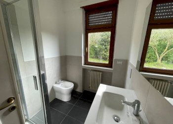 Bagno - Four-room apartment via Nino Costa, 6, Chieri - photo 12