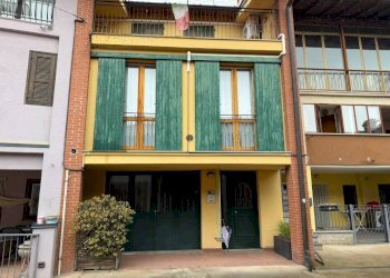 Facciata - Casa indipendente Spirano - foto 1
