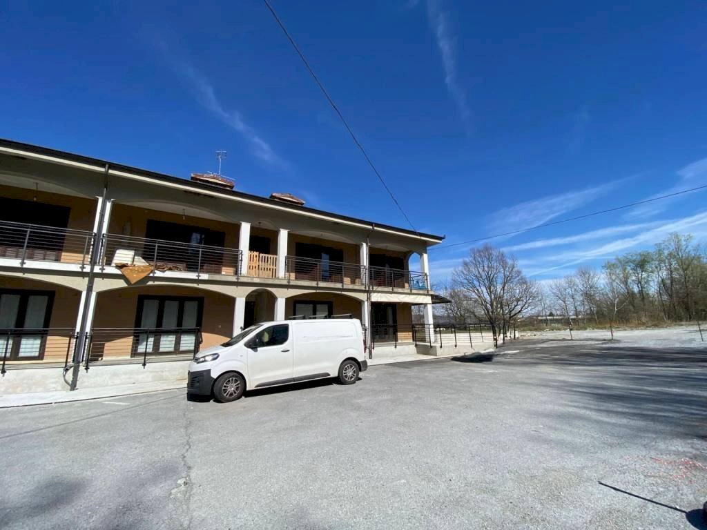 Facciata - Four-room apartment via San Michele, 7, Niella Tanaro - photo 1