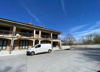 Facciata - Four-room apartment via San Michele, 7, Niella Tanaro - photo 1