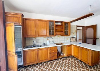 Cucina - Four-room apartment via San Michele, 7, Niella Tanaro - photo 5
