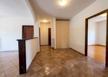 Disimpegno - Four-room apartment via San Michele, 7, Niella Tanaro - photo 8