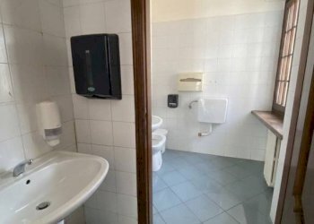 Bagno - Negozio via San Michele, 7, Niella Tanaro - foto 18