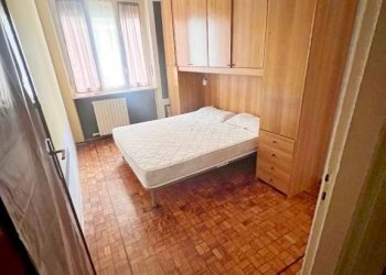 Camera da letto - Bilocale via G. Viale, Mondovì - foto 5