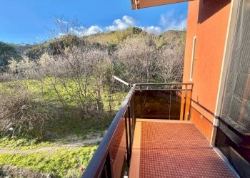 Balcone - Bilocale via Emilio Salgari, Genova (zona Pegli) - foto 2