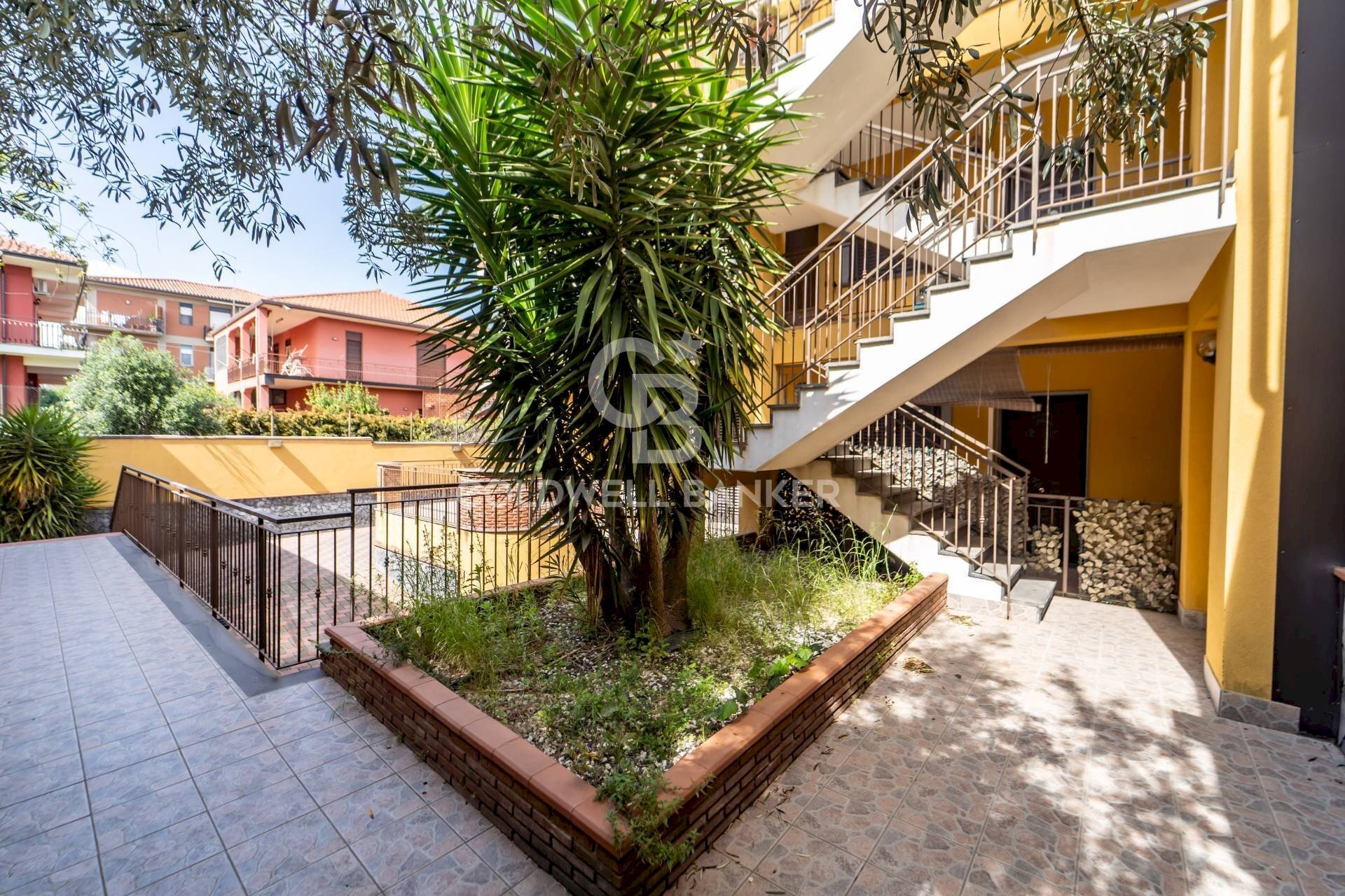 Foto 1 - Trilocale Via Santa Maria dei Monti
 
12, Mascalucia - foto 1