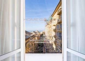 Vista - Quadrilocale via Aldo Acquarone, Genova (zona Castelletto) - foto 4