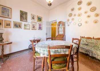 Salone - Quadrilocale via Aldo Acquarone, Genova (zona Castelletto) - foto 7