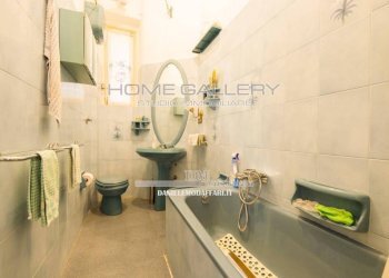 Bagno - Quadrilocale via Aldo Acquarone, Genova (zona Castelletto) - foto 18