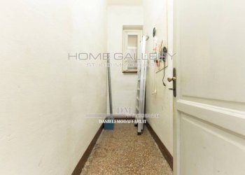 Corridoio - Quadrilocale via Aldo Acquarone, Genova (zona Castelletto) - foto 19