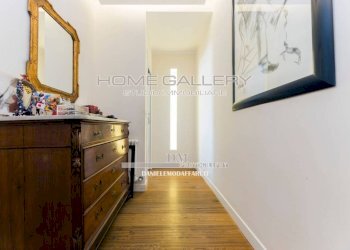 Corridoio - Appartamento via Anton Maria Maragliano, Genova - foto 38