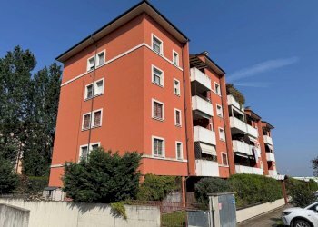 Facciata - Three-room apartment via della Costituzione, 7, Casalecchio di Reno - photo 1