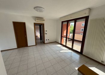 Cucina - Three-room apartment via della Costituzione, 7, Casalecchio di Reno - photo 3