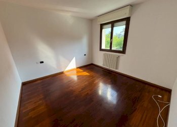 Camera da letto - Three-room apartment via della Costituzione, 7, Casalecchio di Reno - photo 15