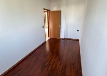 Camera da letto - Trilocale via della Costituzione, 7, Casalecchio di Reno - foto 21