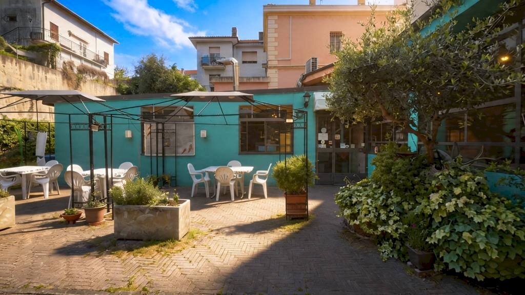 Giardino - Ristorante via 25 Aprile, 84, Imperia - foto 3
