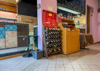 Interno non residenziale - Ristorante via 25 Aprile, 84, Imperia - foto 2