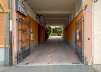 Interno palazzo - Ristorante via 25 Aprile, 84, Imperia - foto 15