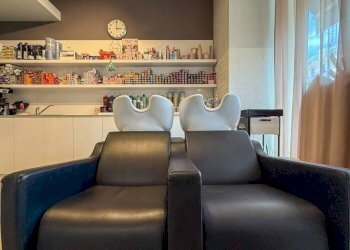 Salone - Male - Female Hairdressers via Paolo Boselli, 9, Taggia - photo 15