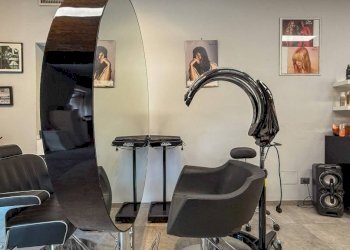 Studio - Male - Female Hairdressers via Paolo Boselli, 9, Taggia - photo 22