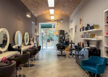 Interno non residenziale - Male - Female Hairdressers via Paolo Boselli, 9, Taggia - photo 29