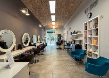Interno non residenziale - Male - Female Hairdressers via Paolo Boselli, 9, Taggia - photo 30