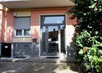 Facciata - Two-room apartment salita al Forte della Crocetta, 3, Genova (neighborhood Sampierdarena) - photo 2