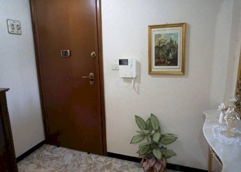 Interno palazzo - Two-room apartment salita al Forte della Crocetta, 3, Genova (neighborhood Sampierdarena) - photo 3