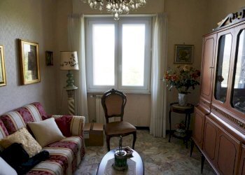 Salone - Two-room apartment salita al Forte della Crocetta, 3, Genova (neighborhood Sampierdarena) - photo 5