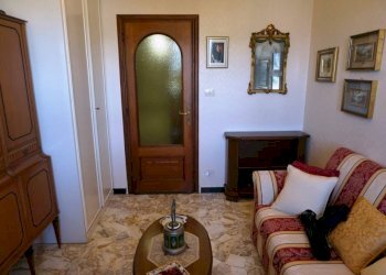 Salone - Bilocale salita al Forte della Crocetta, 3, Genova (zona Sampierdarena) - foto 4