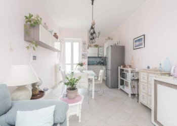 Soggiorno - Three-room apartment piazza Luigi Mattirolo, 12, Torino - photo 2