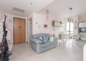 Soggiorno - Three-room apartment piazza Luigi Mattirolo, 12, Torino - photo 3