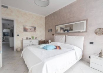 Camera da letto - Three-room apartment piazza Luigi Mattirolo, 12, Torino - photo 15