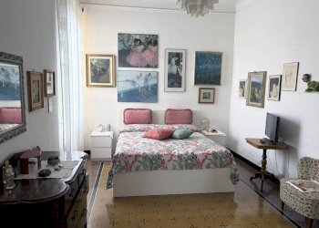 Camera da letto - Appartamento salita di San Francesco, 8, Genova - foto 10