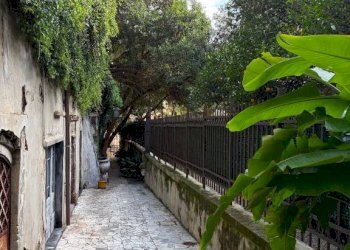 Cortile interno - Appartamento salita di San Francesco, 8, Genova - foto 50