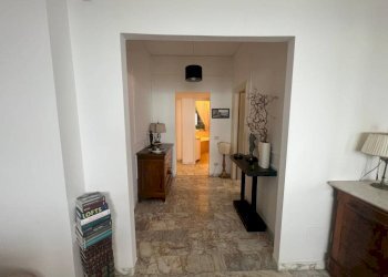 Salone - Appartamento via Fratelli Coda, 61, frazione Quinto Al Mare, Genova - foto 4