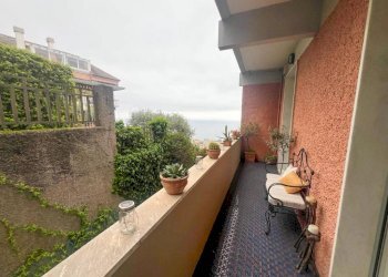 Giardino - Appartamento via Fratelli Coda, 61, frazione Quinto Al Mare, Genova - foto 23