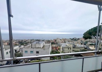Vista - Appartamento via Fratelli Coda, 61, frazione Quinto Al Mare, Genova - foto 7