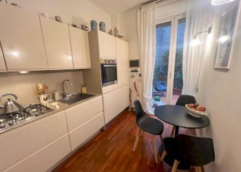 Cucina - Appartamento via Fratelli Coda, 61, frazione Quinto Al Mare, Genova - foto 12