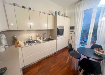 Cucina - Appartamento via Fratelli Coda, 61, frazione Quinto Al Mare, Genova - foto 13